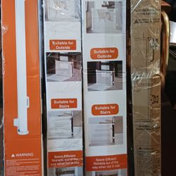 Retractable  Baby/ Pet gates