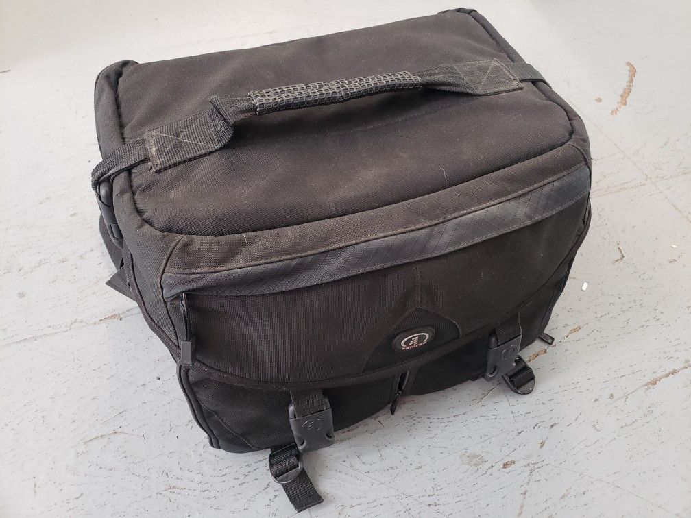 Tamrac Professional Camera Bag