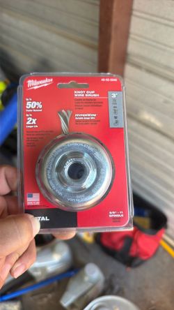 Wire Brush Milwaukee 3”