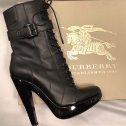 Burberry Boots Size 41