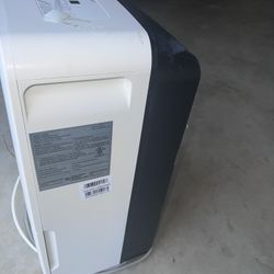 Danby  Brand New Dehumidifier 45 Pints 