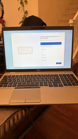 Dell Precision 3550 Intel i7-10510U DDR4 16GB 512GB Nvme SSD NVIDIA P520