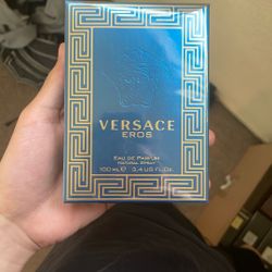 *BEST OFFERS* Versace euros )100ML