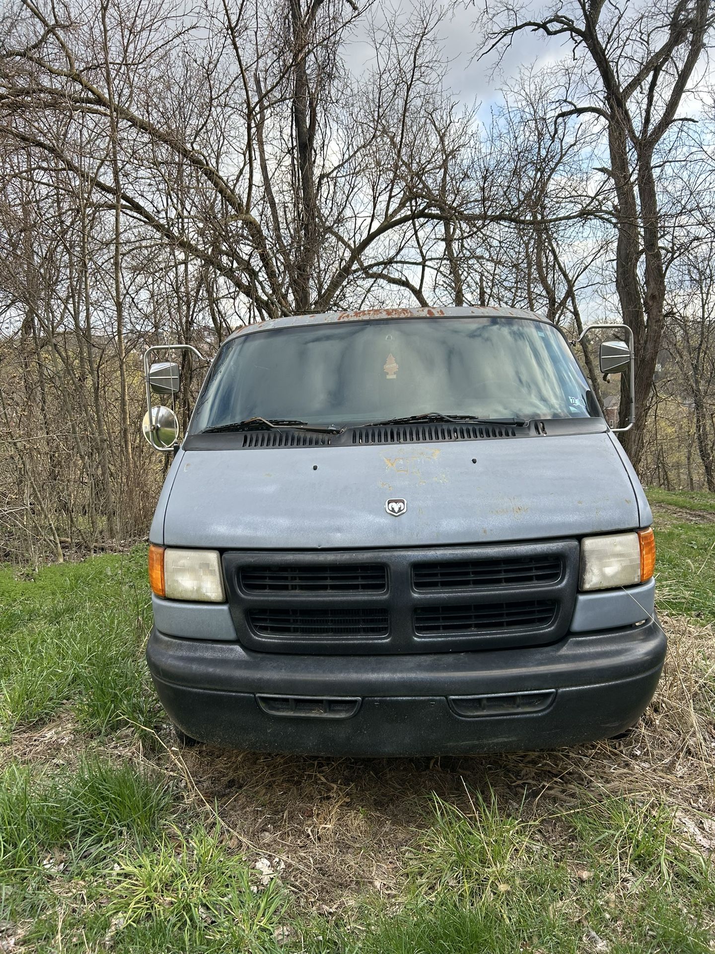 2000 Dodge Ram Van