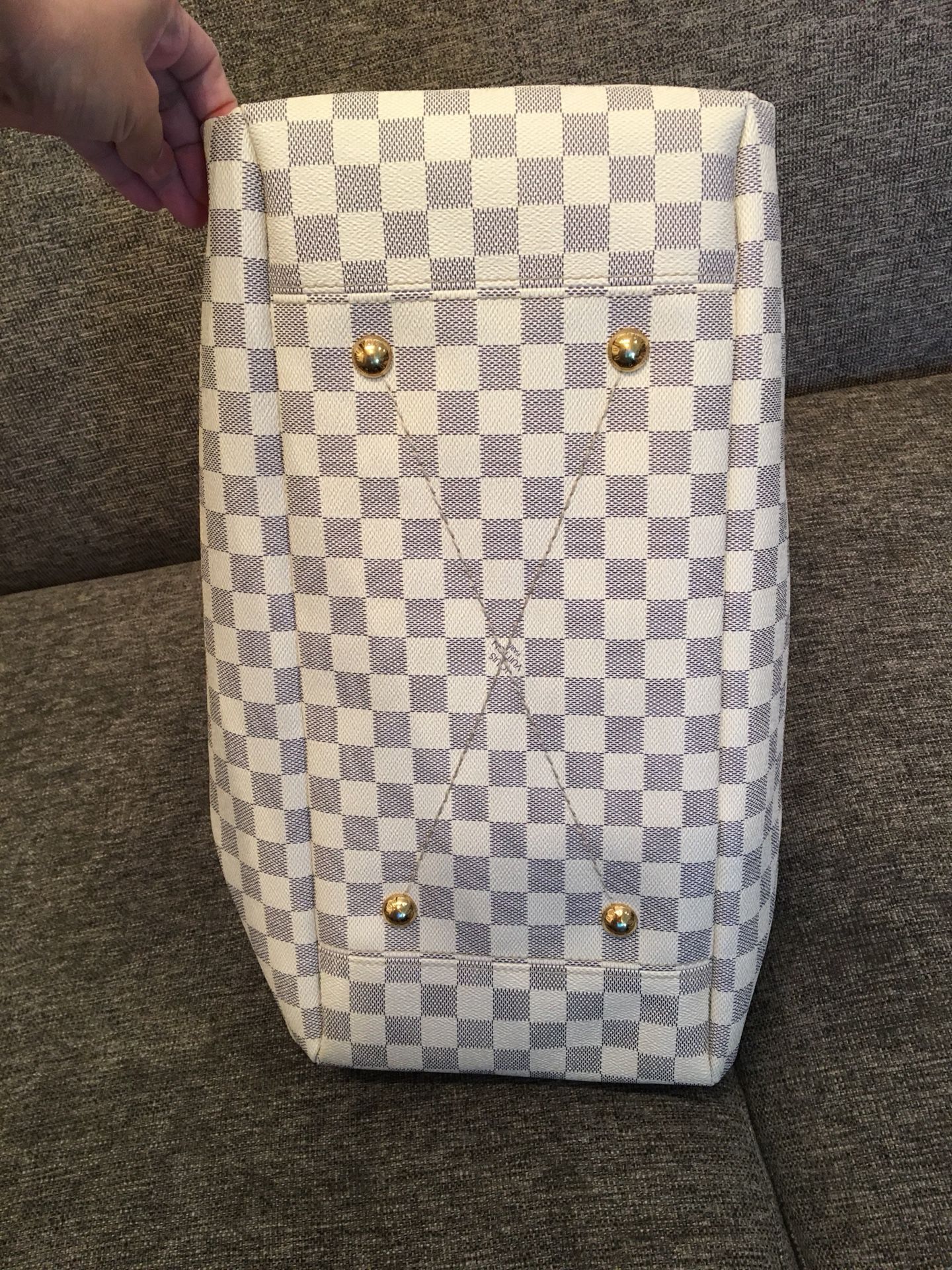 Authentic Louis Vuitton Favorite MM Damier Ebene for Sale in San Diego, CA  - OfferUp