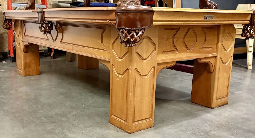 $1499 Delivered And Installed!! Connelly 8 Foot Full Leg Hickory Pool Table