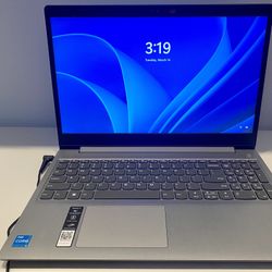 LAPTOP  LENOVO i3