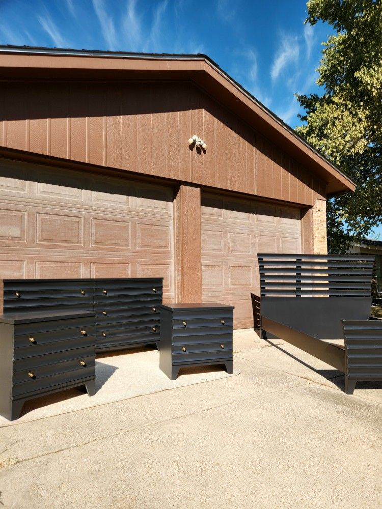 Matte Black Bedroom Set Dresser Nightstands Bed Frame