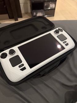 Brand new 256GB steam deck