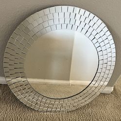 Round Mirror