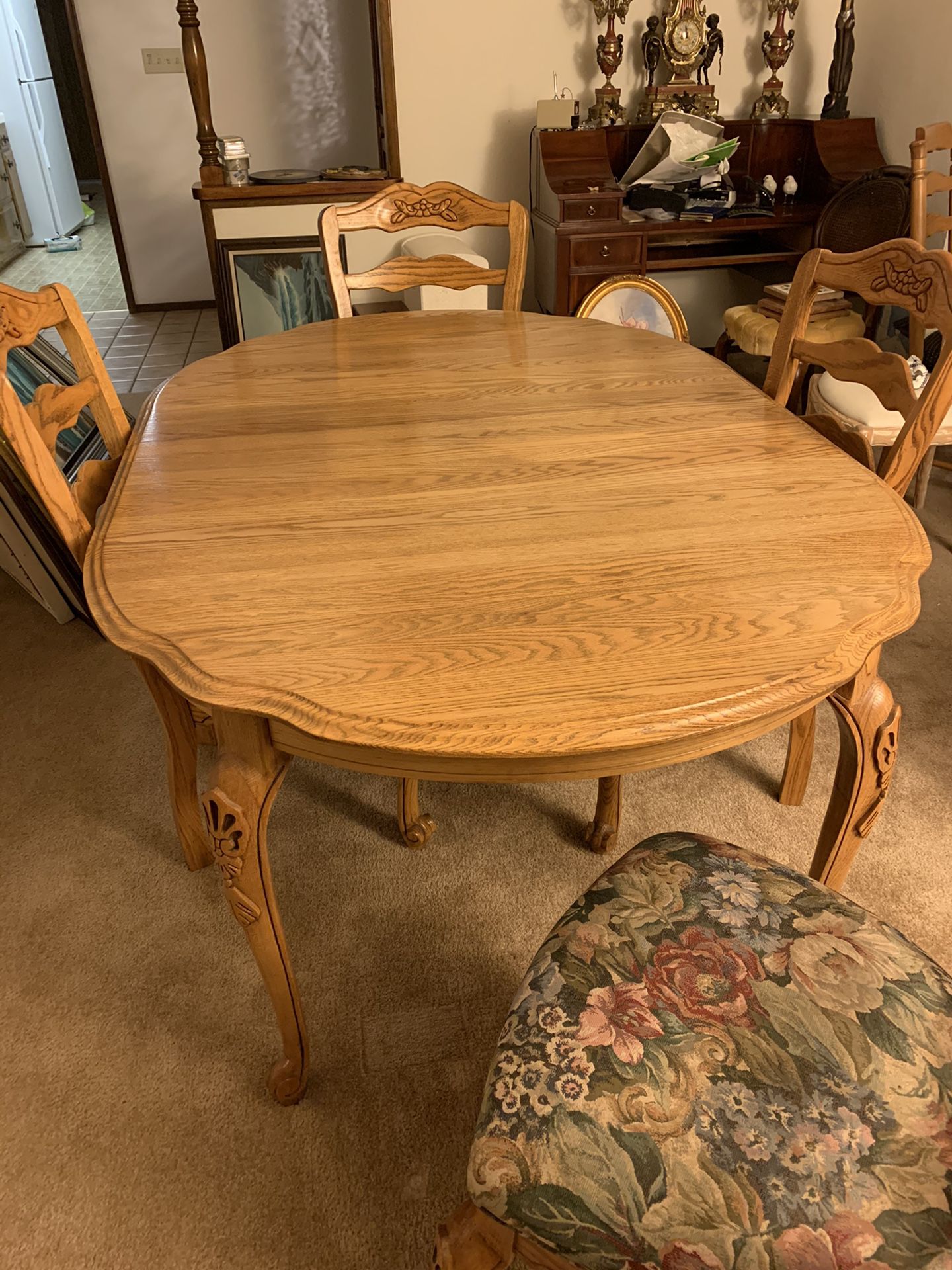 Solid oak kitchen table