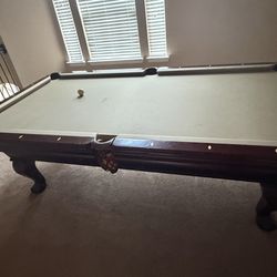 Pool table