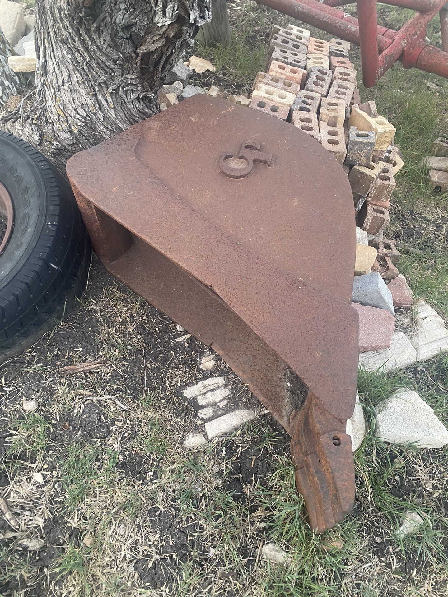 Backhoe Bucket 12”