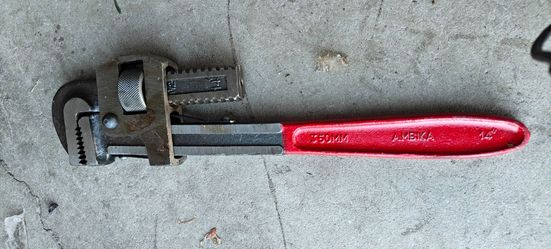 14-inch (350 mm) Ambika heavy-duty straight pipe wrench