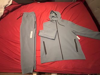 Sweatsuit