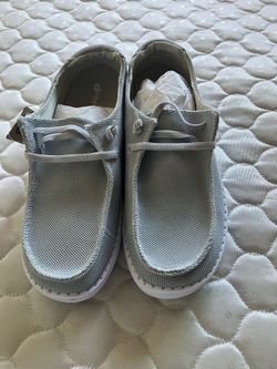 Drope Kate ELT Casual Shoes Size 8 Ice Grey New in Box