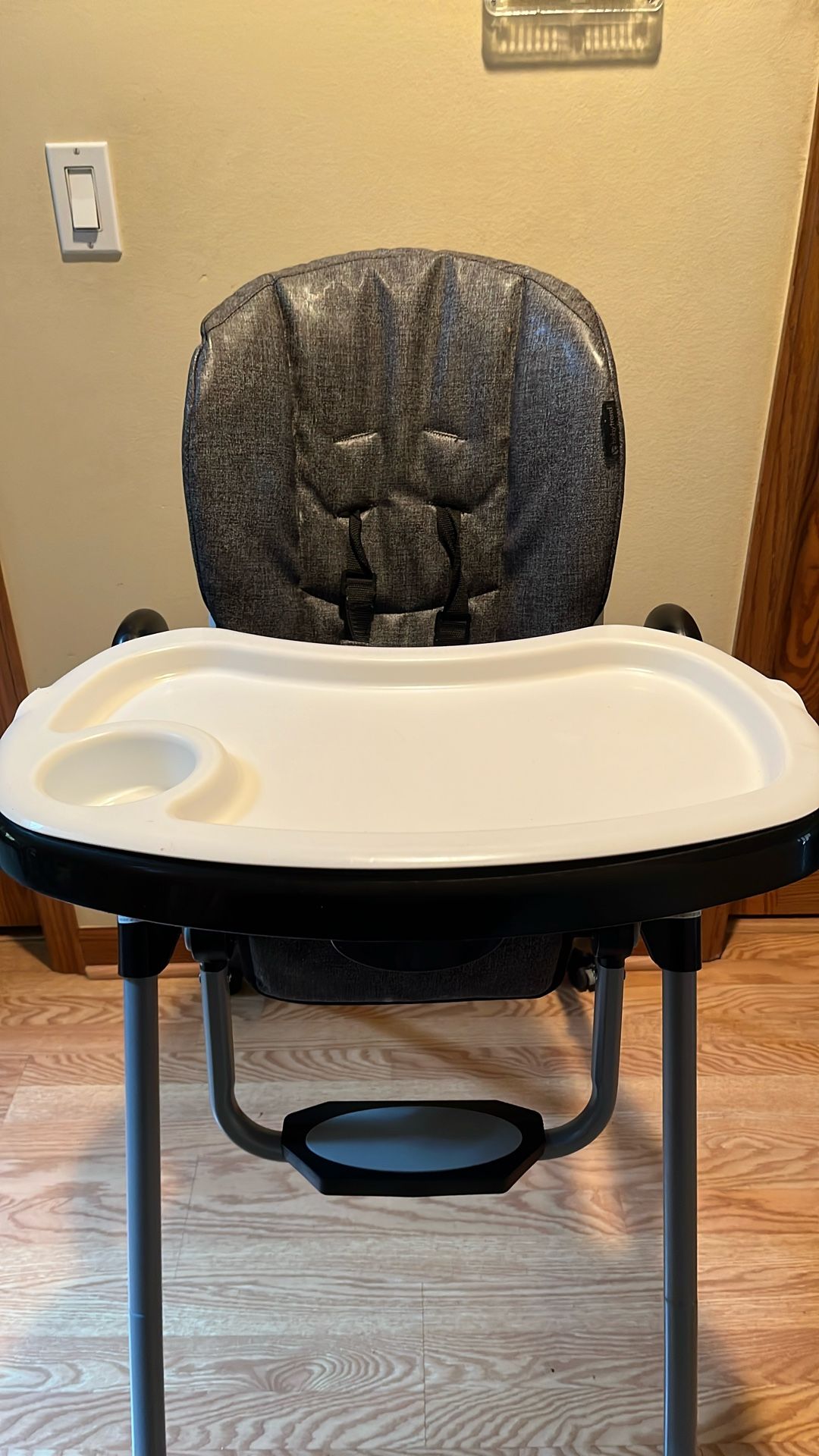 Baby Trend High Chair