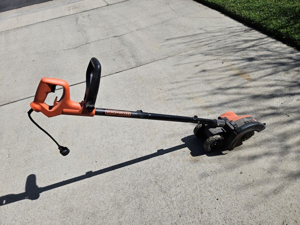 Black and Decker Electric Edger