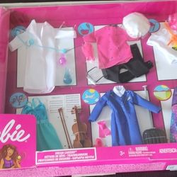 Matel Barbie Dream CAREER Fashion Doll Play Set