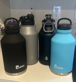 Insulated water jugs