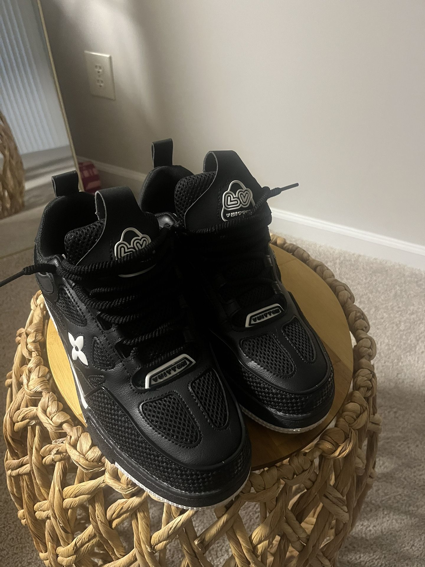 LV Louie Vuitton Skates