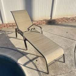 POOL PATIO LOUNGE CHAIR