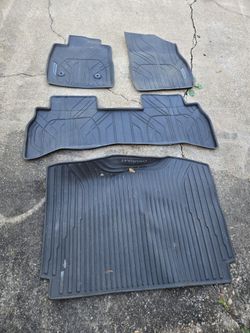 Rubber covers for the carpet of suv, medium equinox chevrolet, GM, pontiac, $ 40, or best offer
