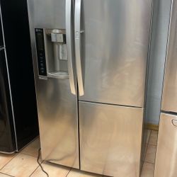 LG  REFRIGERATOR