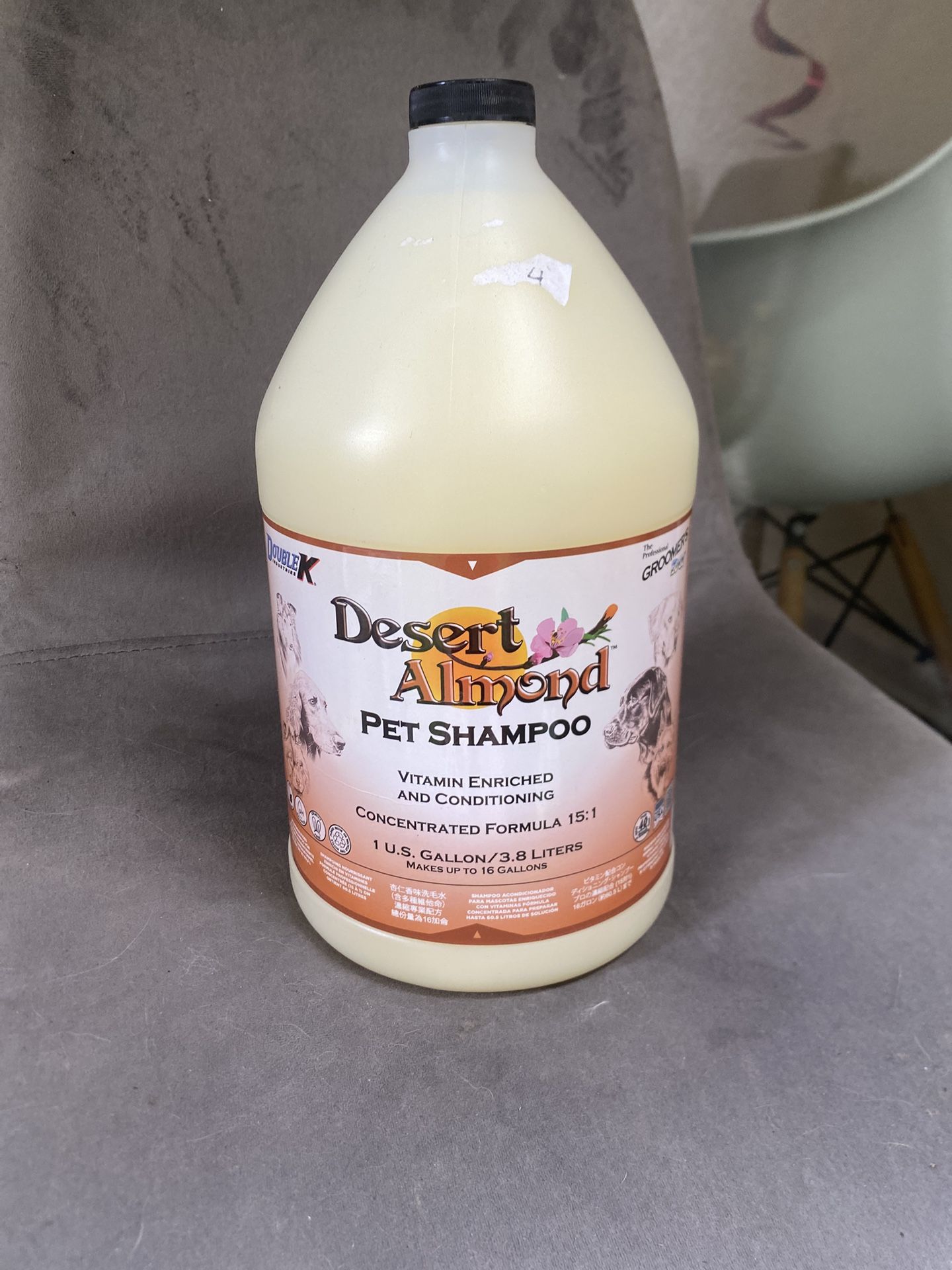 Gallon Bottle Of Dog Shampoo- Good For Groomers