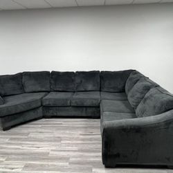 Big black sale sectional