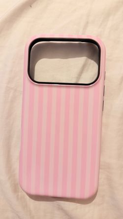 iPhone 17 Pro stripped case