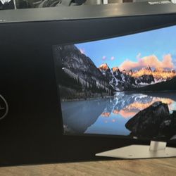 U2424HE Brand New Dell UltraSharp 24 USB-C® Hub Monitor