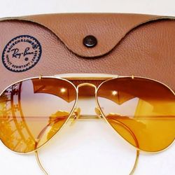 Vintage 1960's Ray Ban B&L Amberchrome Shooter Aviators W/ Original Case