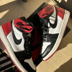 Black Toe 1s 