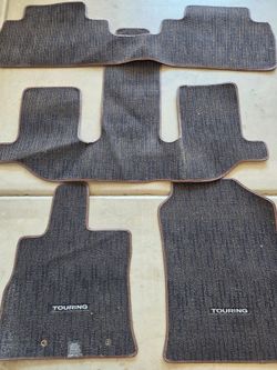 Subaru Ascent Touring OEM floor mats