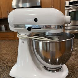 Kitchen Aid Classic Stand Mixer