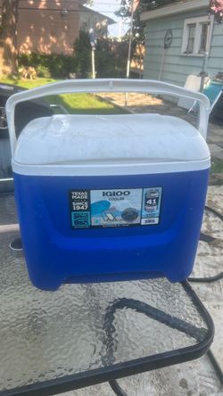 Igloo 41-Can Cooler Blue
