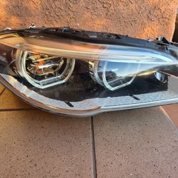 Bmw M5 Right Headlight 