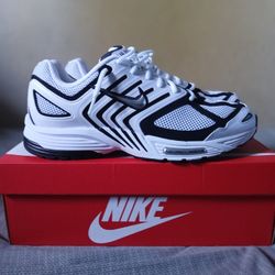 Nike Pegasus Size 12 NEW