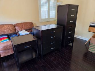 Modern 3-Piece Bedroom Set - Nightstand, 4-Drawer Dresser & 7-Drawer Dresser