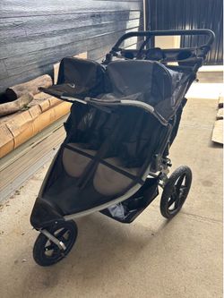 BOB Revolution SE Duallie Jogging Stroller