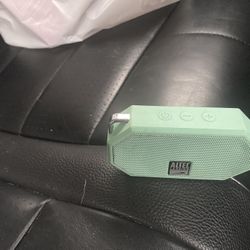 Bluetooth Speaker 