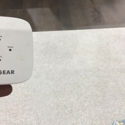Netgear AC-750 Wi-Fi Range Extender Model EX3110