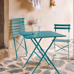 3 piece table and chairs set