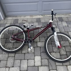2008 Haro Thread 8 dirt jump bike
