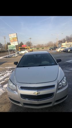 2009 Chevy Malibu 140k Miles $3800