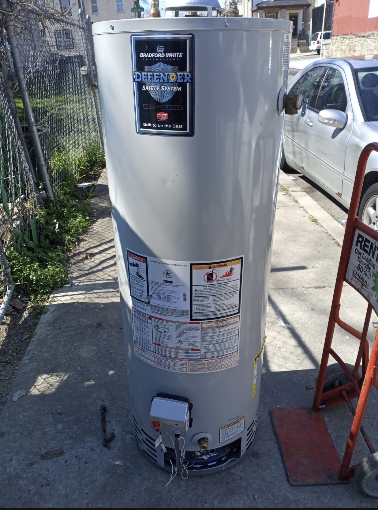 Bradford white Used 40 50 gallon Gas Hot Water Heater Can be
