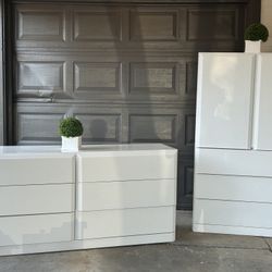 Modern White Dresser & Wardrobe Set 