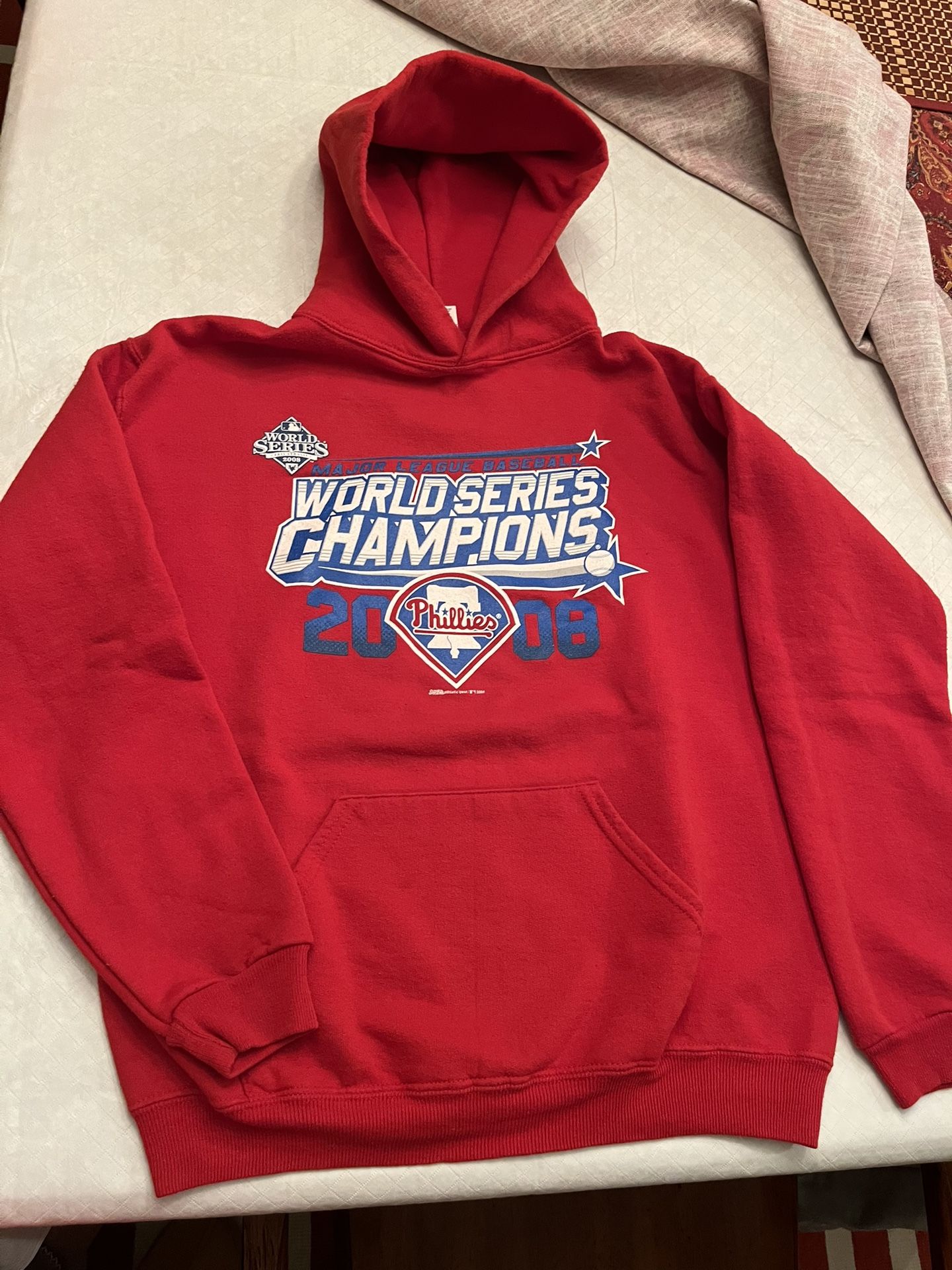 Phillies 2008 World Series sweatshirt child XL