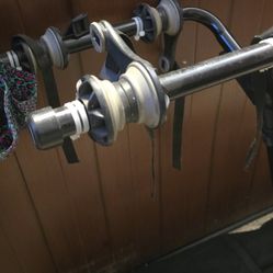 Thule 1.25" hitch bike rack